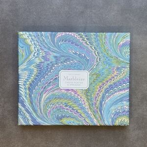 New Two's Company Marbleize Cheese Plater & Spreader